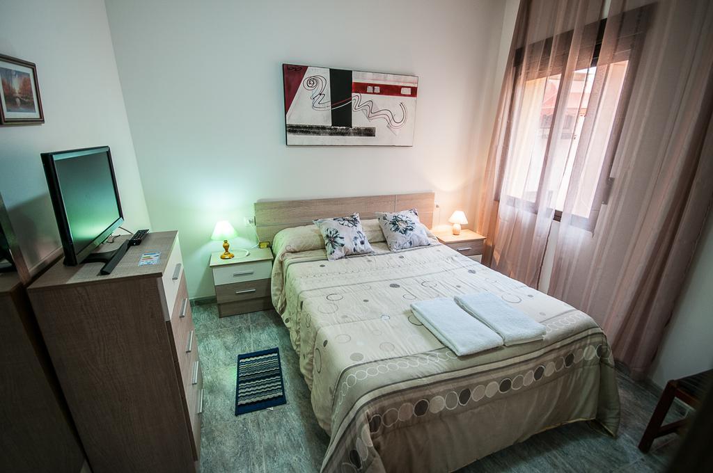 Apartamento Rincon Del Salvador 2 Plasencia Kültér fotó